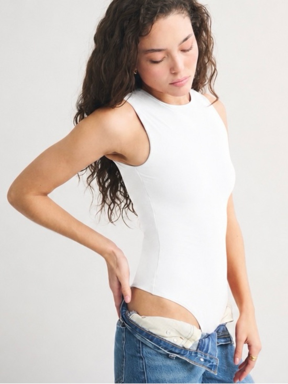 Abercrombie & Fitch Soft Matte Seamless Bodysuit White Size L Like New